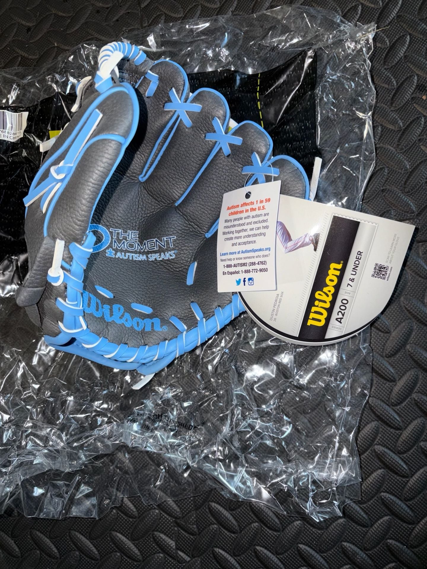 Wilson A200 Youth Baseball Glove 7 & Under Gray Blue Autism Speaks 2