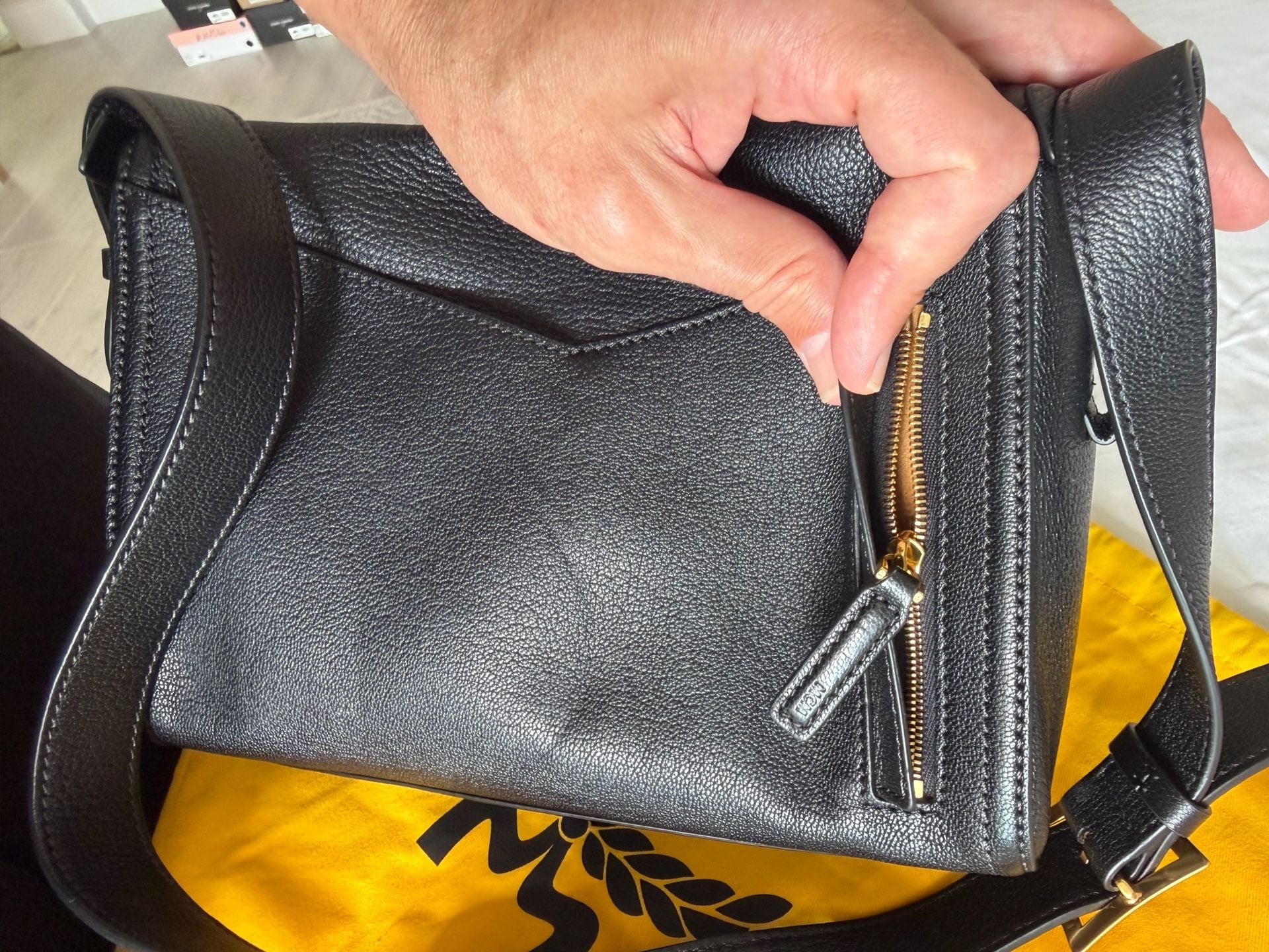 MCM Diamant 3D Small Goatskin Leather Shoulder Bag Black – MSRP $1,480 8