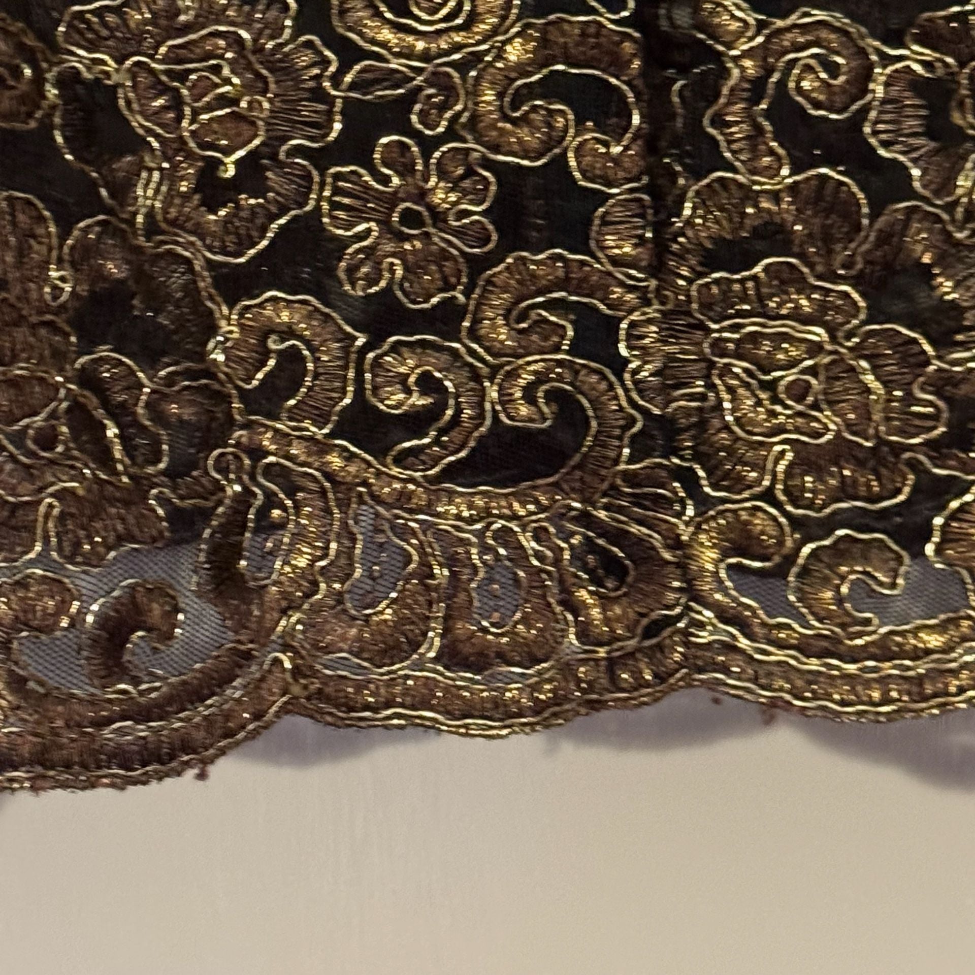 Marisa Baratelli Size 8 NWOT 100% Thai Silk Sheer Embroidered Jacket Formal 6
