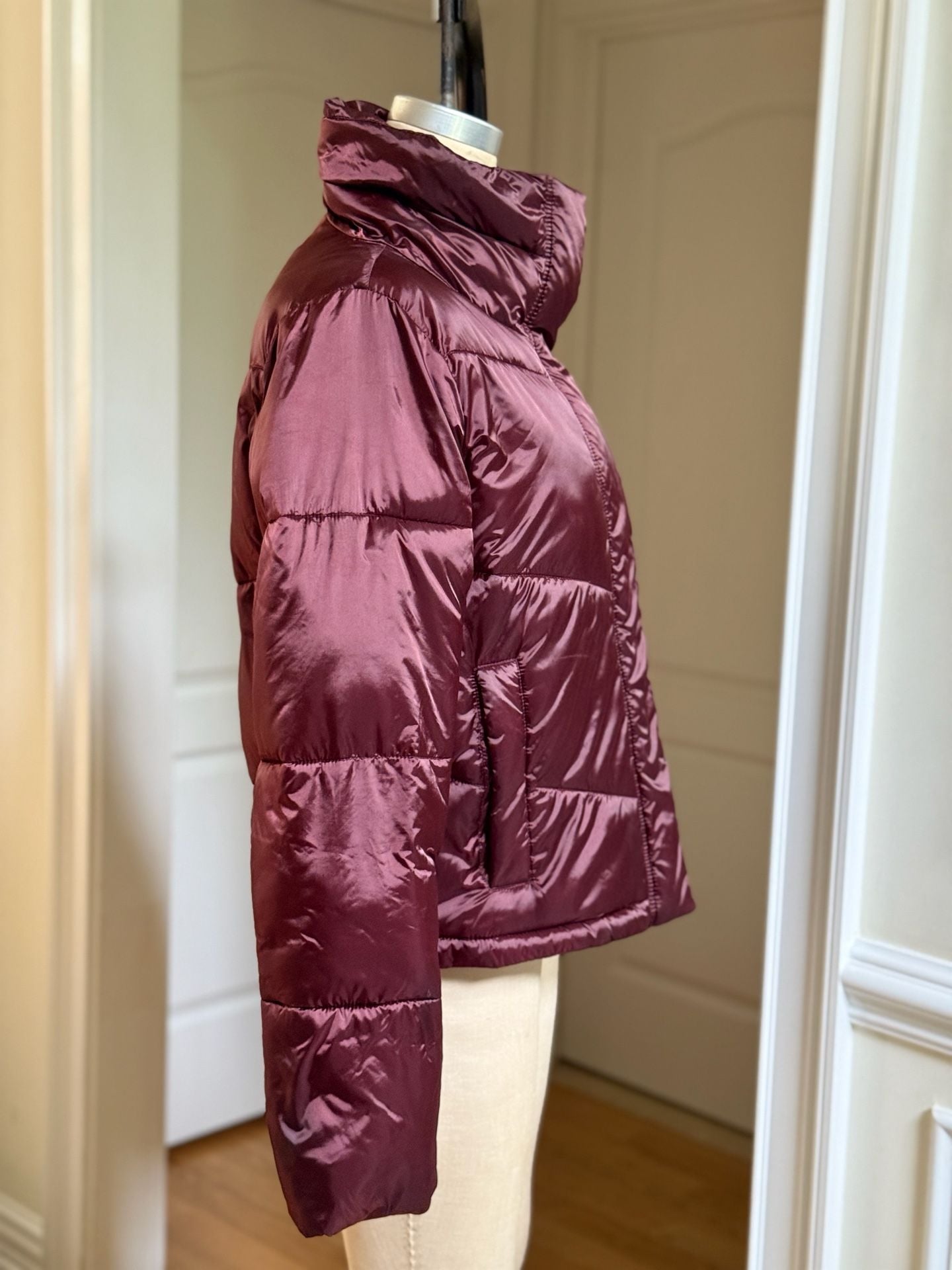 Abercrombie & Fitch The A&F Mini Puffer Size M Burgundy Wine Winter Jacket 4