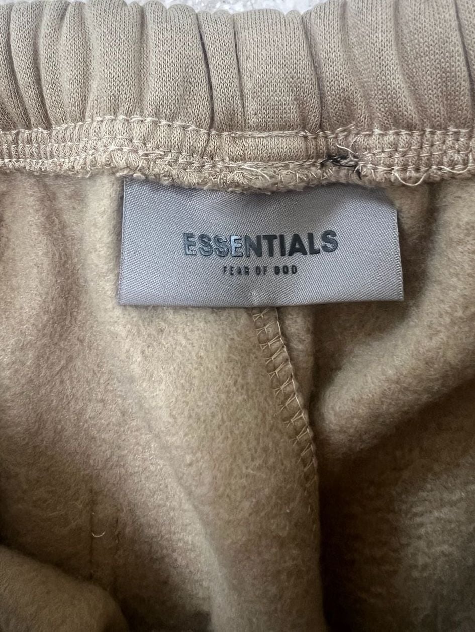 Fear of God Essentials Sweatpants Desert Taupe Size M NWOT 8