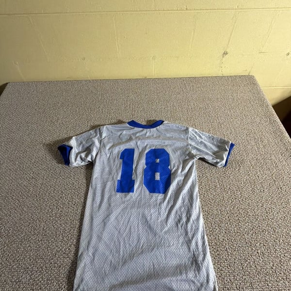 Peyton Manning Indianapolis Colts Jersey Number 18 White Blue reversible boys