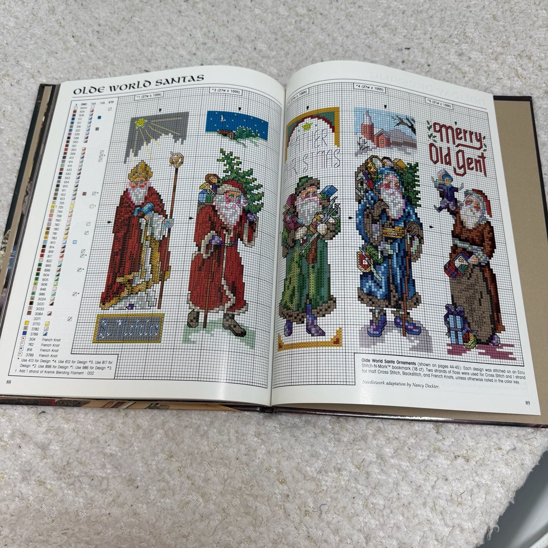 Leisure Arts Down Santa Claus Lane Hardcover Book 10
