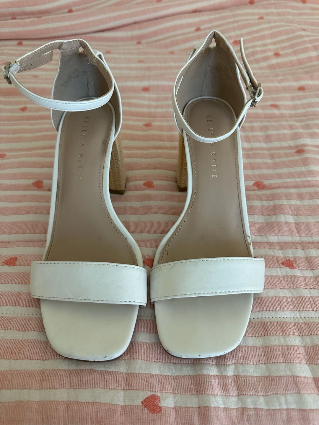 Kelly & Katie Caital Sandal Size 8.5M/38.5 White Ankle Strap Block Heel 2