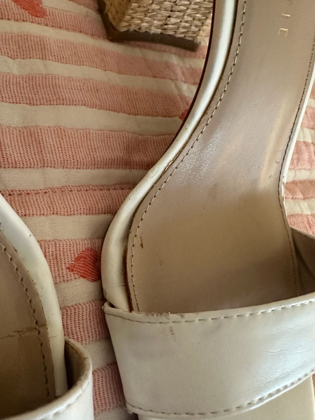 Kelly & Katie Caital Sandal Size 8.5M/38.5 White Ankle Strap Block Heel 6