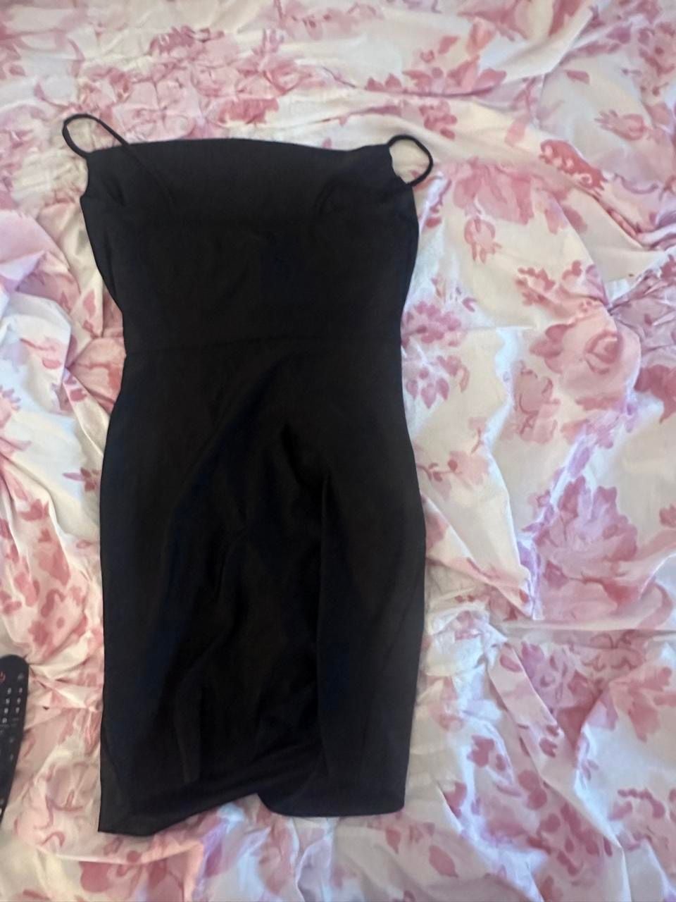 Windsor Black Ruched Mini Dress 4