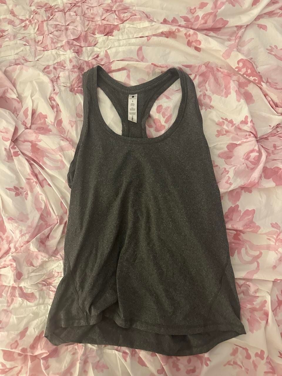 Yogalicious Tank Top Size S Gray Athletic Racerback 2