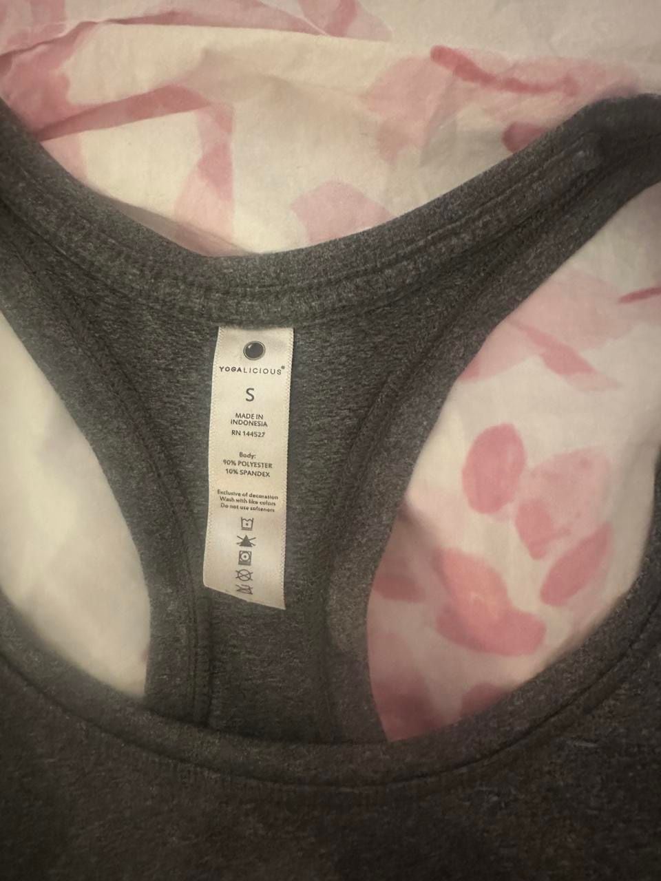 Yogalicious Tank Top Size S Gray Athletic Racerback 4