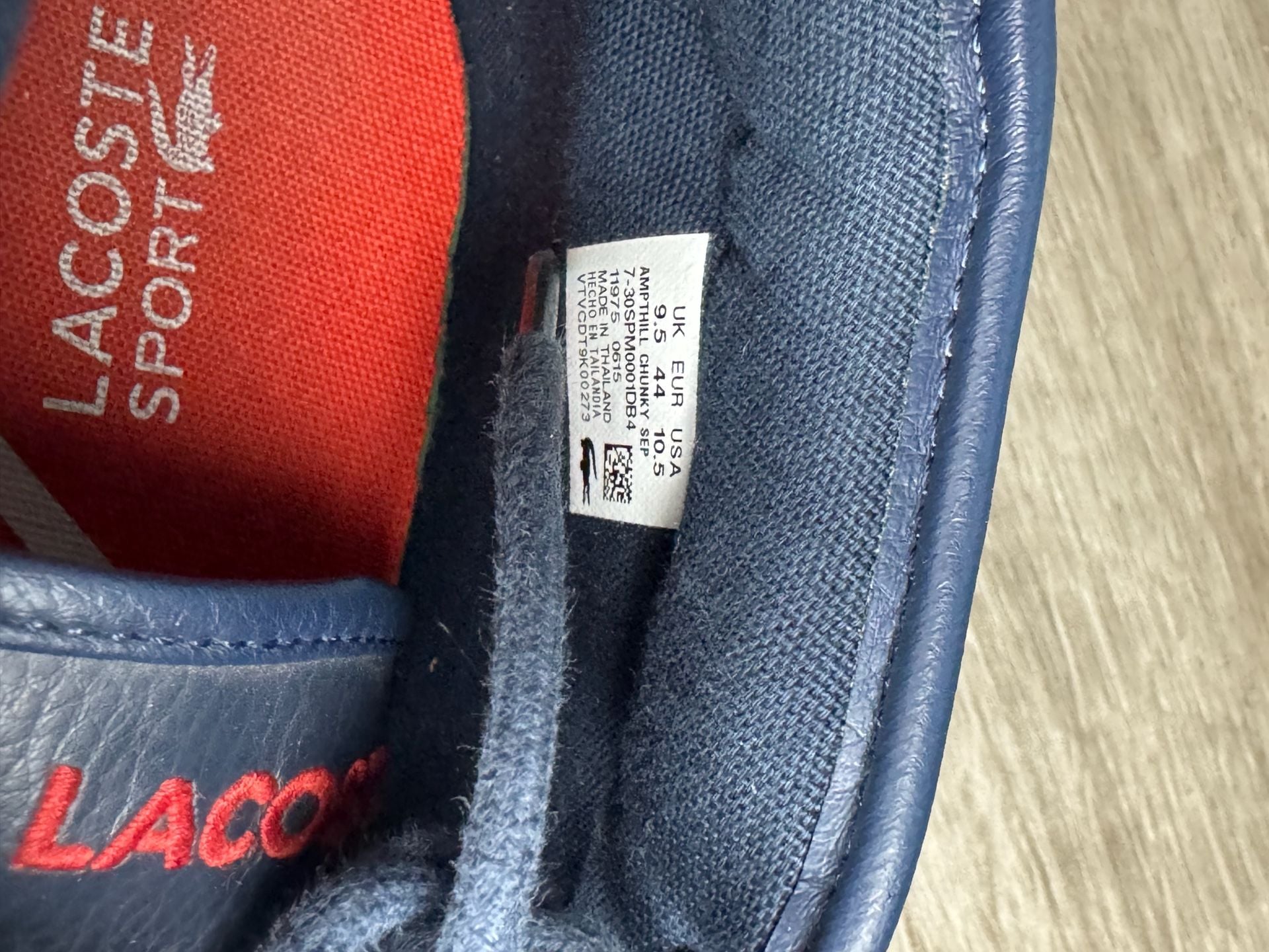 Lacoste Ampthill Mid Navy Leather Sneakers 8