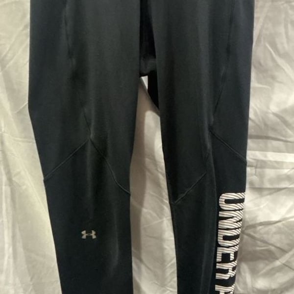 Under Armour HeatGear Leggings Black Graphic Size M