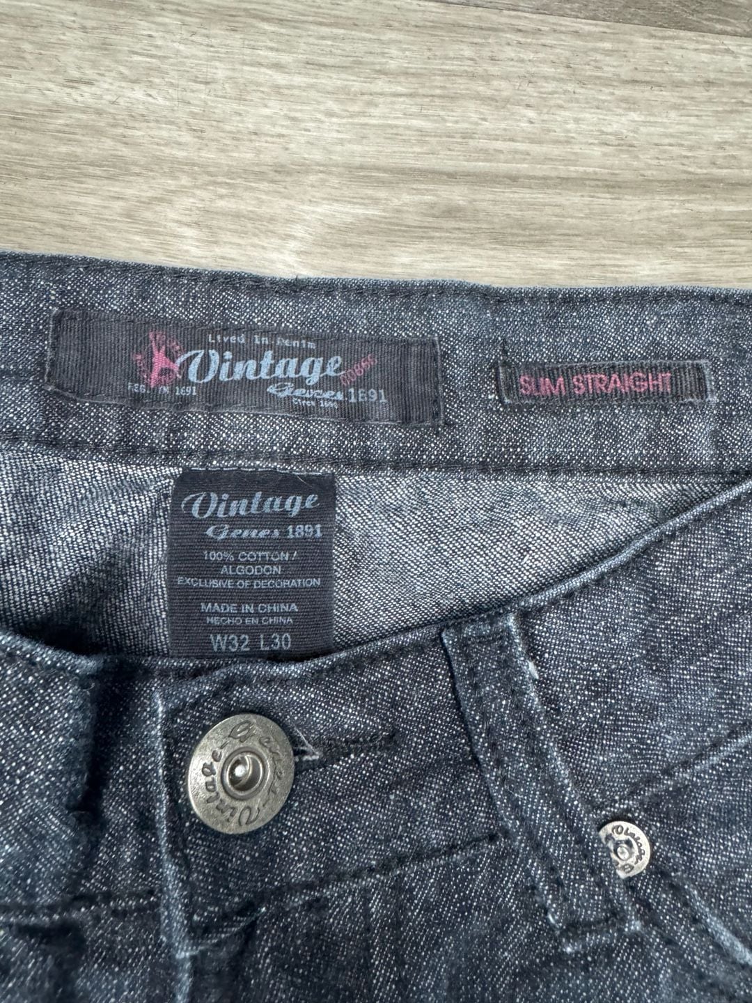 Product thumbnail 3