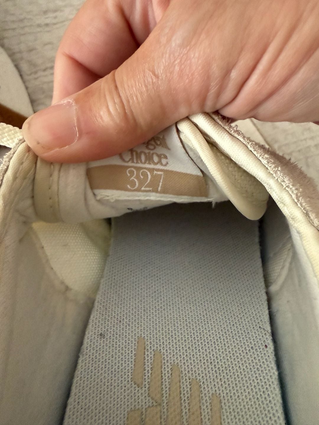 New Balance 327 Turtledove Angora Sneakers 7