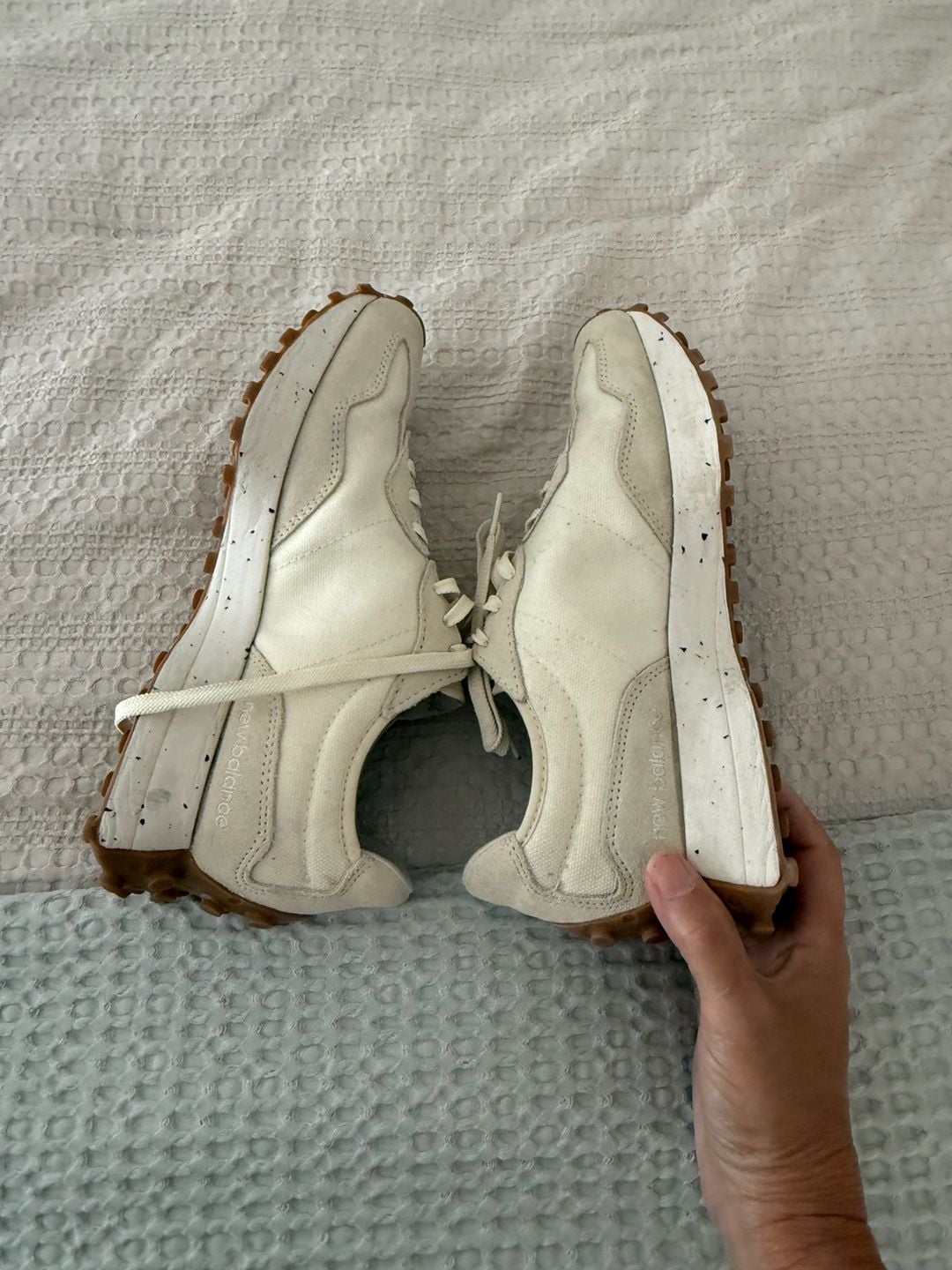 New Balance 327 Turtledove Angora Sneakers 9