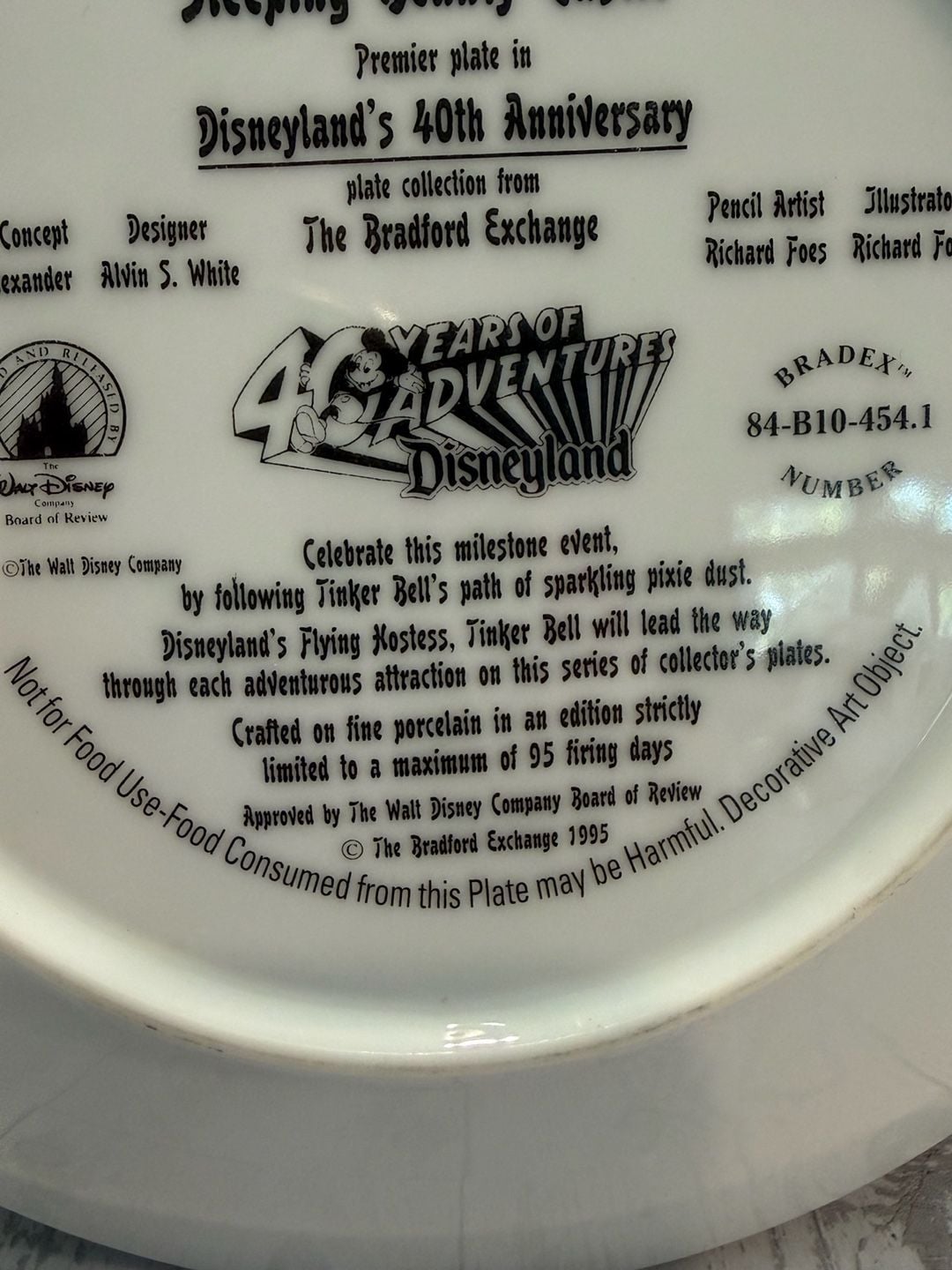 Bradford Exchange Disneyland 40th Anniversary Sleeping Beauty Castle Plate 7