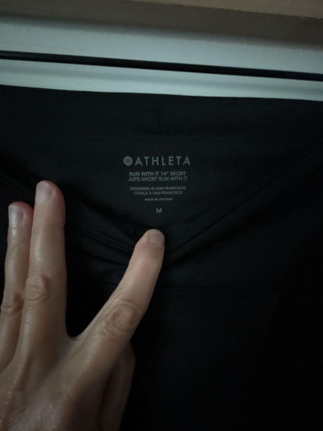 Athleta Run With It 14" Skort Size M Black Athletic Skirt 4