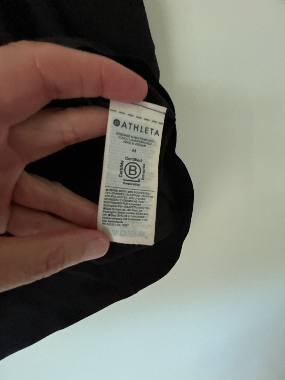 Athleta Run With It 14" Skort Size M Black Athletic Skirt 5
