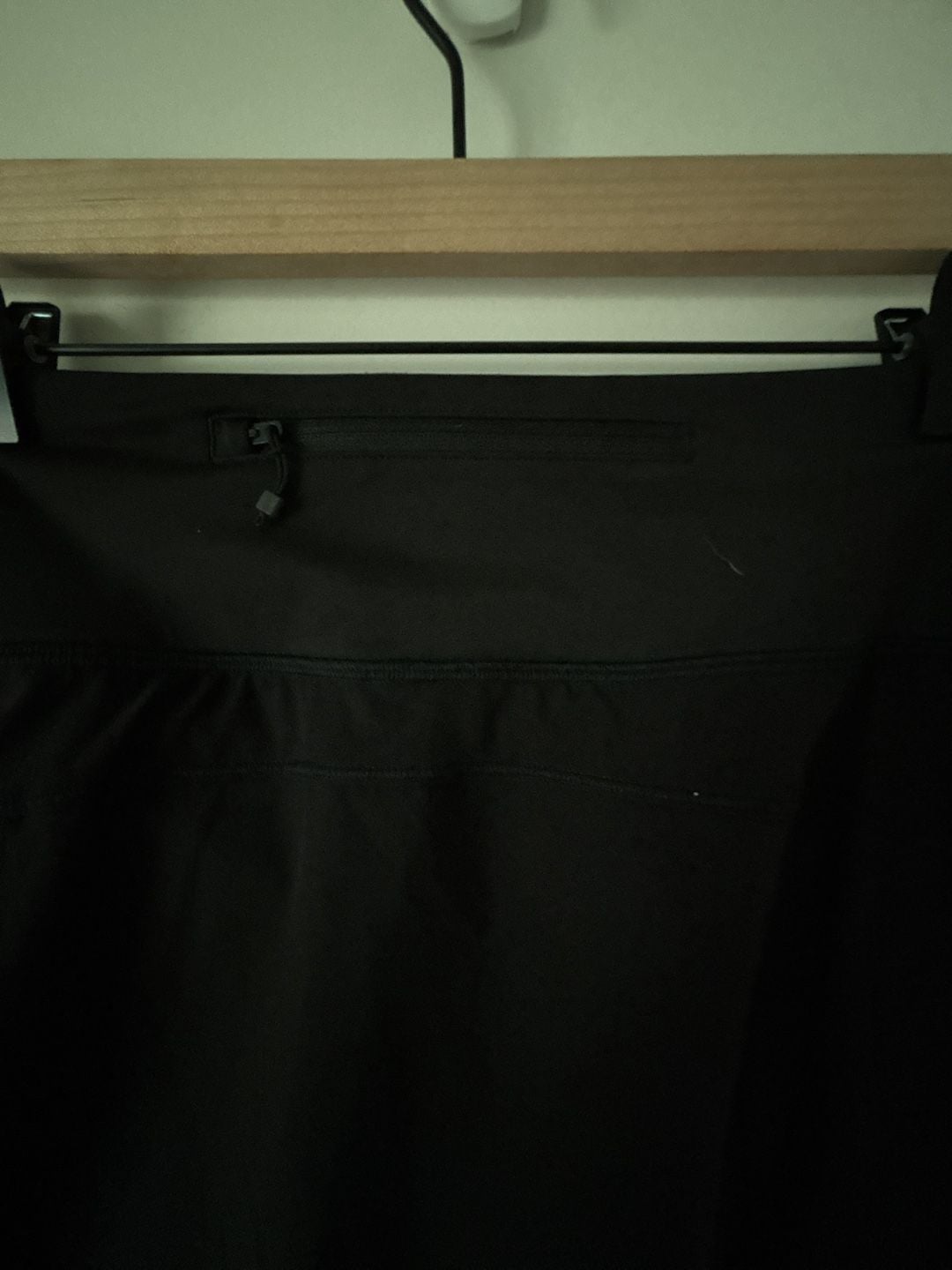 Athleta Run With It 14" Skort Size M Black Athletic Skirt 6