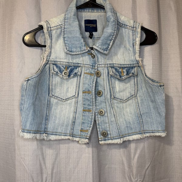 Highway Jeans Size M Light Wash Cropped Raw Edge Denim Vest