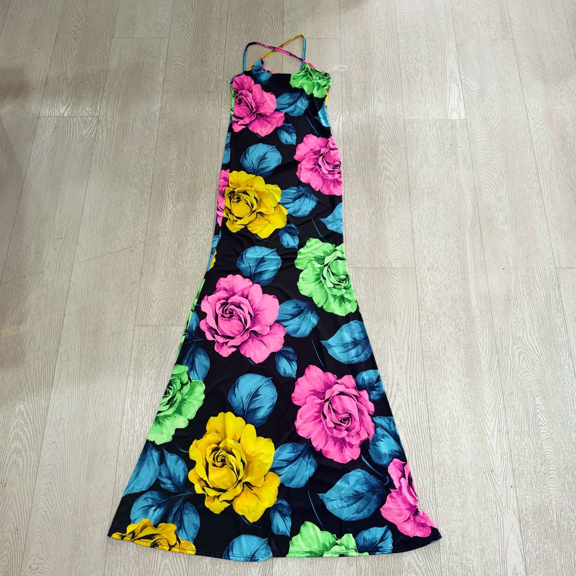 MAGIA U.S.A. Floral Maxi Dress Size M Black Rose Print Cross Back 2