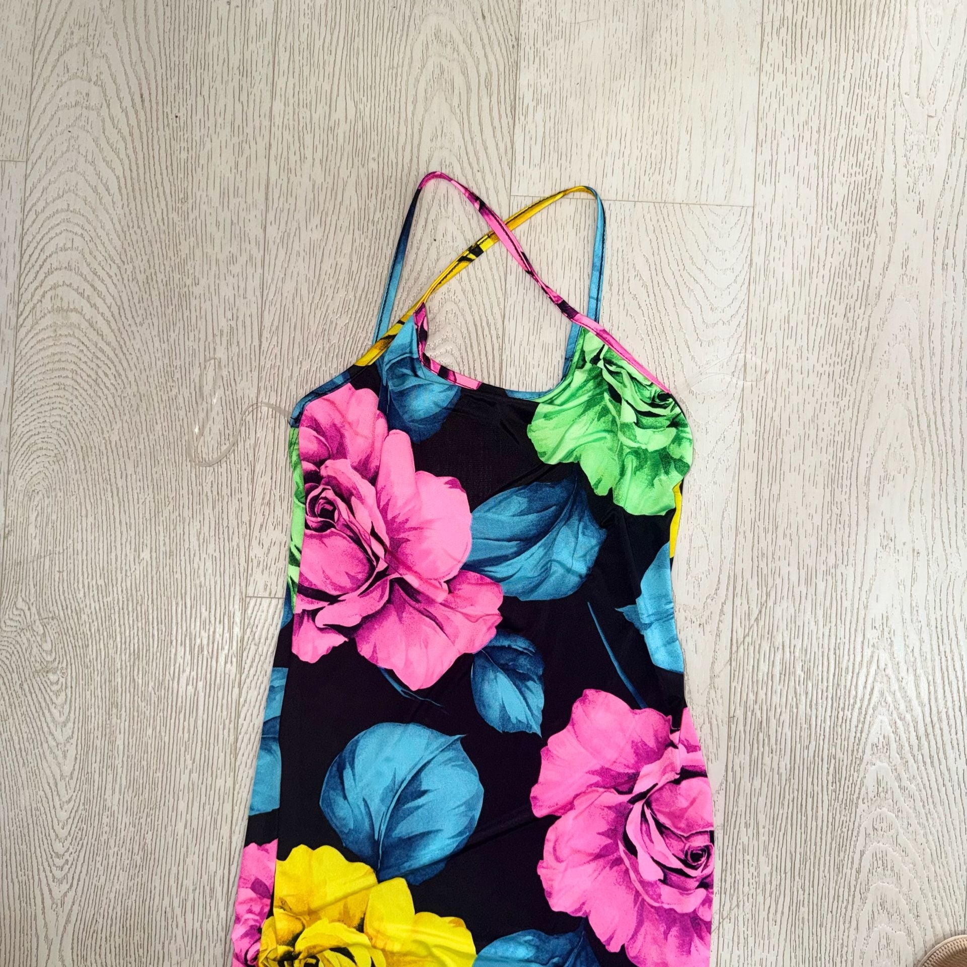 MAGIA U.S.A. Floral Maxi Dress Size M Black Rose Print Cross Back 3