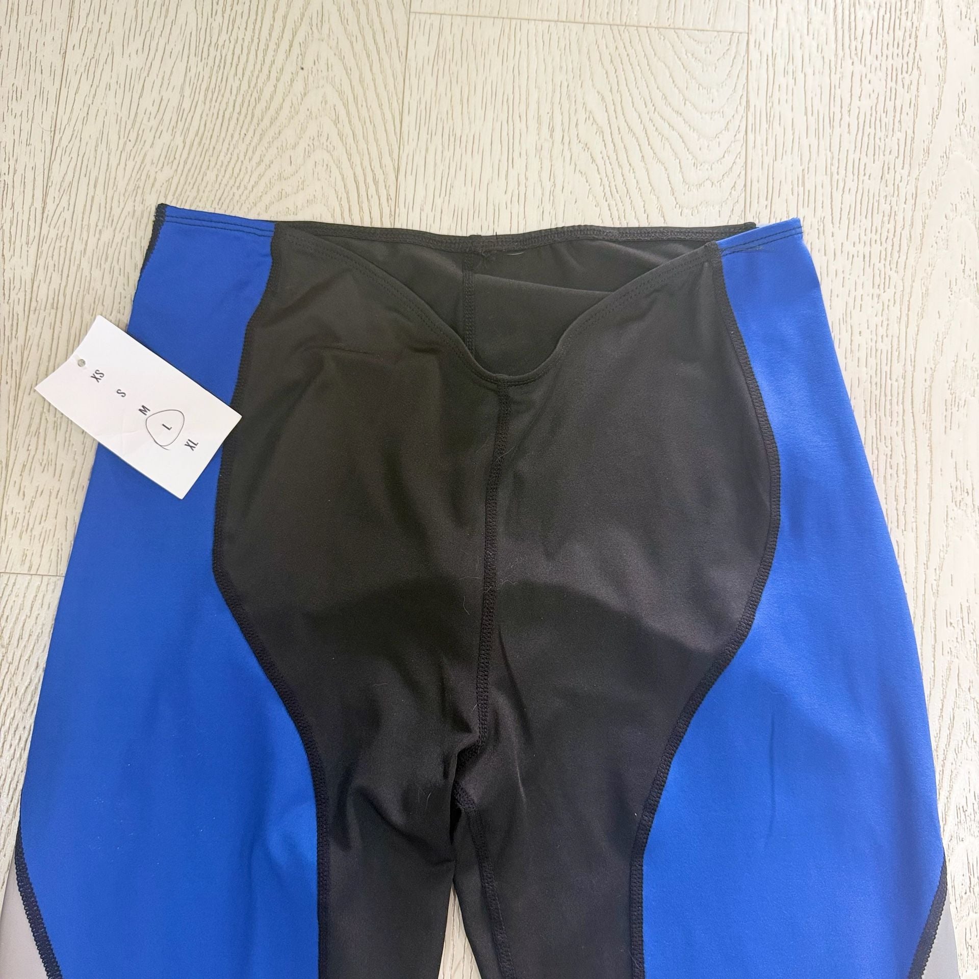 LUXEFASHION Leggings Size L Blue Black White Colorblock Activewear 6