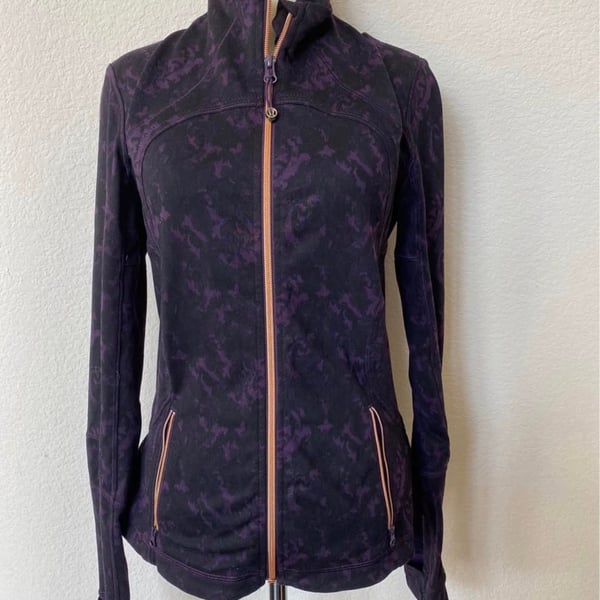 Lululemon Forme Jacket Baroque Deep Zinfandel Purple Size 6