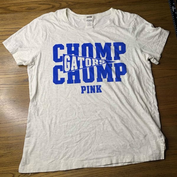 Pink Victoria's Secret Gators Chomp T-Shirt Size L Heather Gray