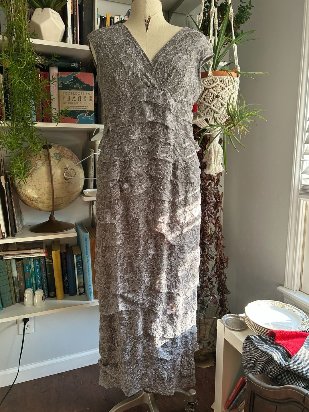 Jessica Howard Lace Dress Size 12 Gray Metallic Tiered Maxi Evening Gown 2