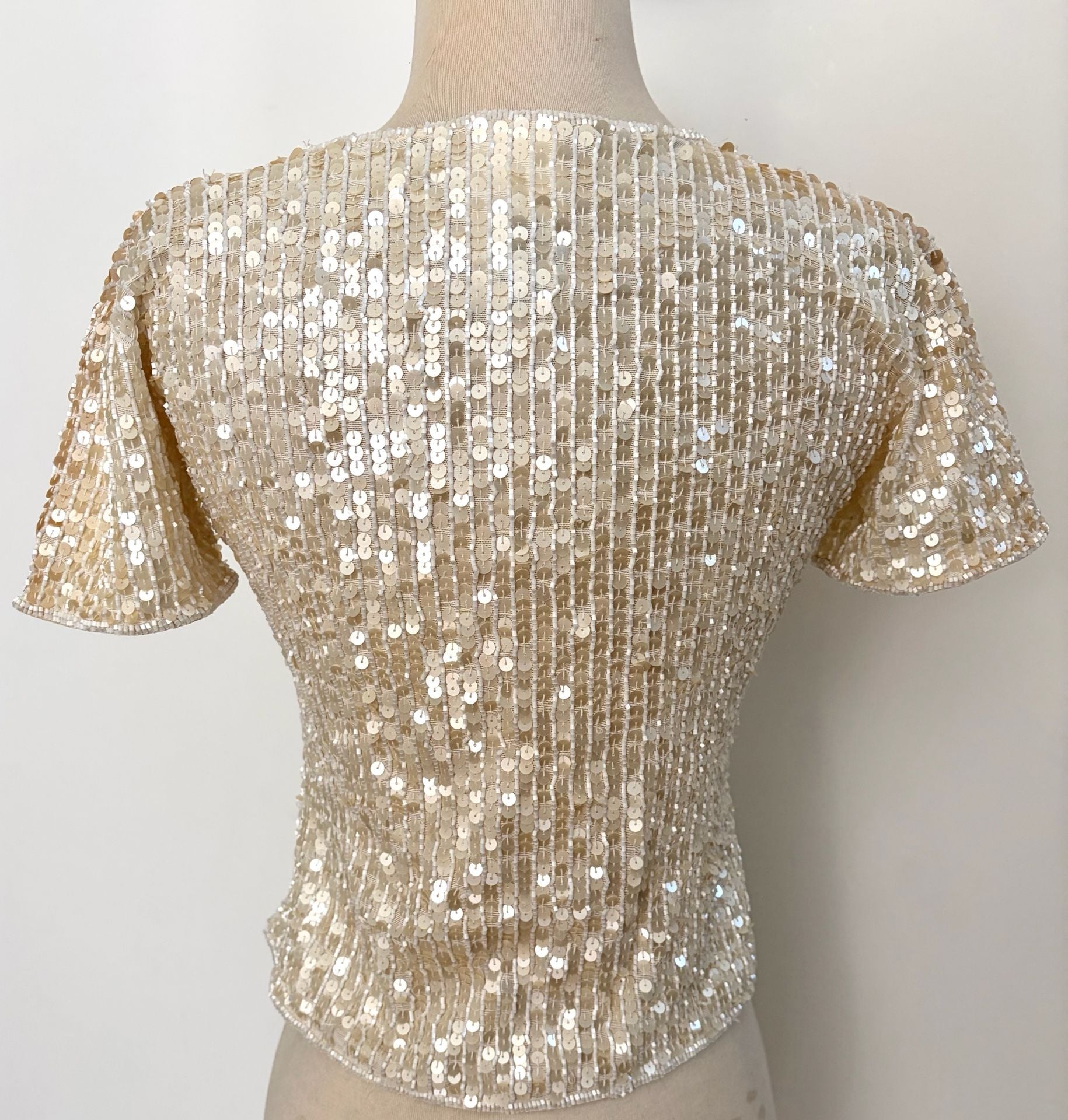 Vintage 1990s Mondi Sequin Beaded Short Sleeve Cropped Top Size SM Gold Zip Neck 3