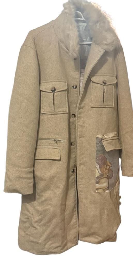 GALA Overcoat Size XXL Beige Faux Fur Collar Renaissance Lining 2