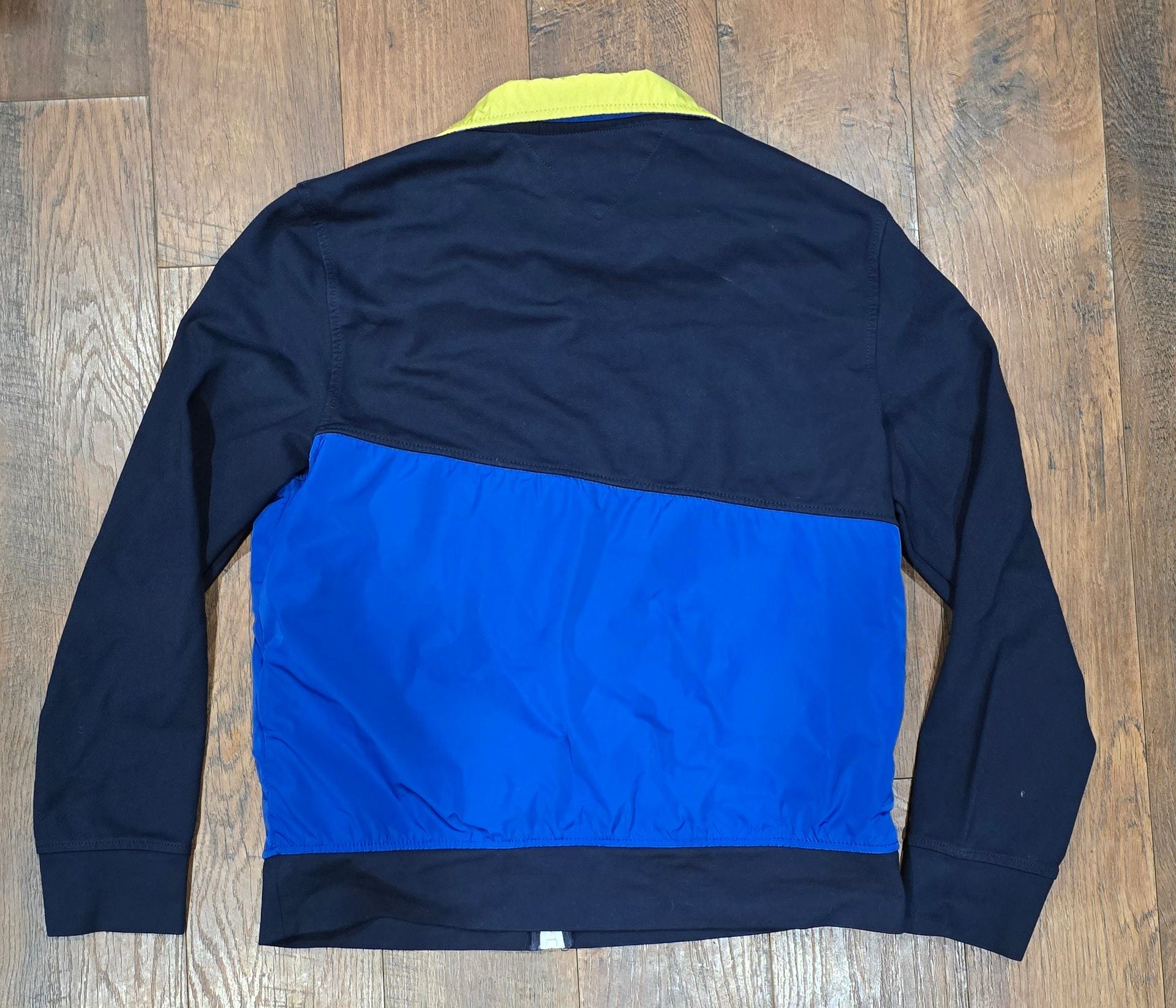 Tommy Hilfiger Full Zip Jacket Size L Color Block Spell Out 8