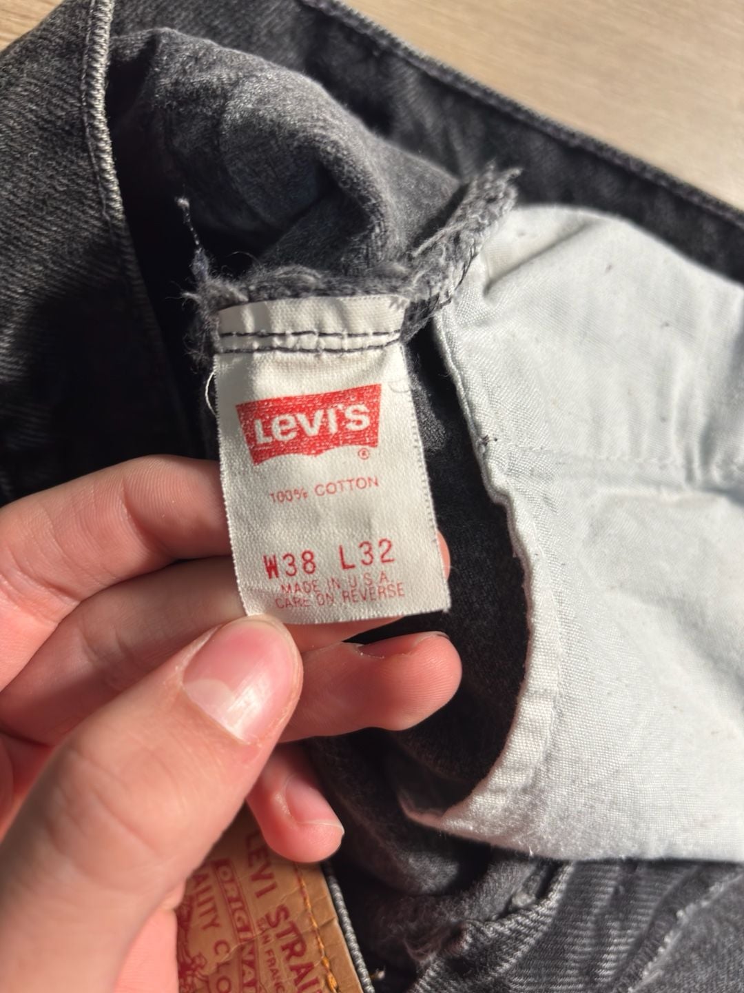 Vintage 90s Levi's 550 Jeans Size 38x32 Black Denim Relaxed Fit Made in USA 4