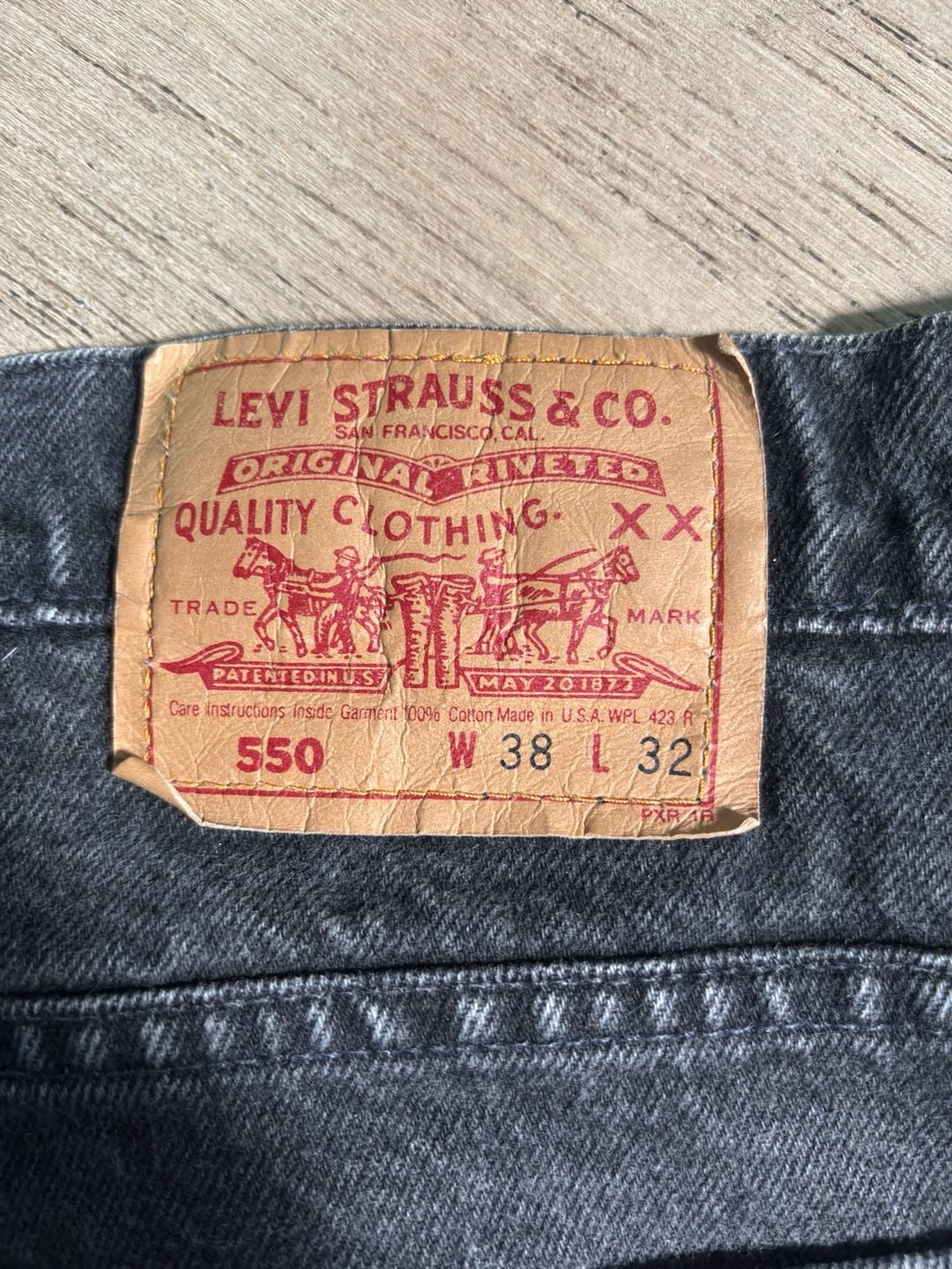 Vintage 90s Levi's 550 Jeans Size 38x32 Black Denim Relaxed Fit Made in USA 8