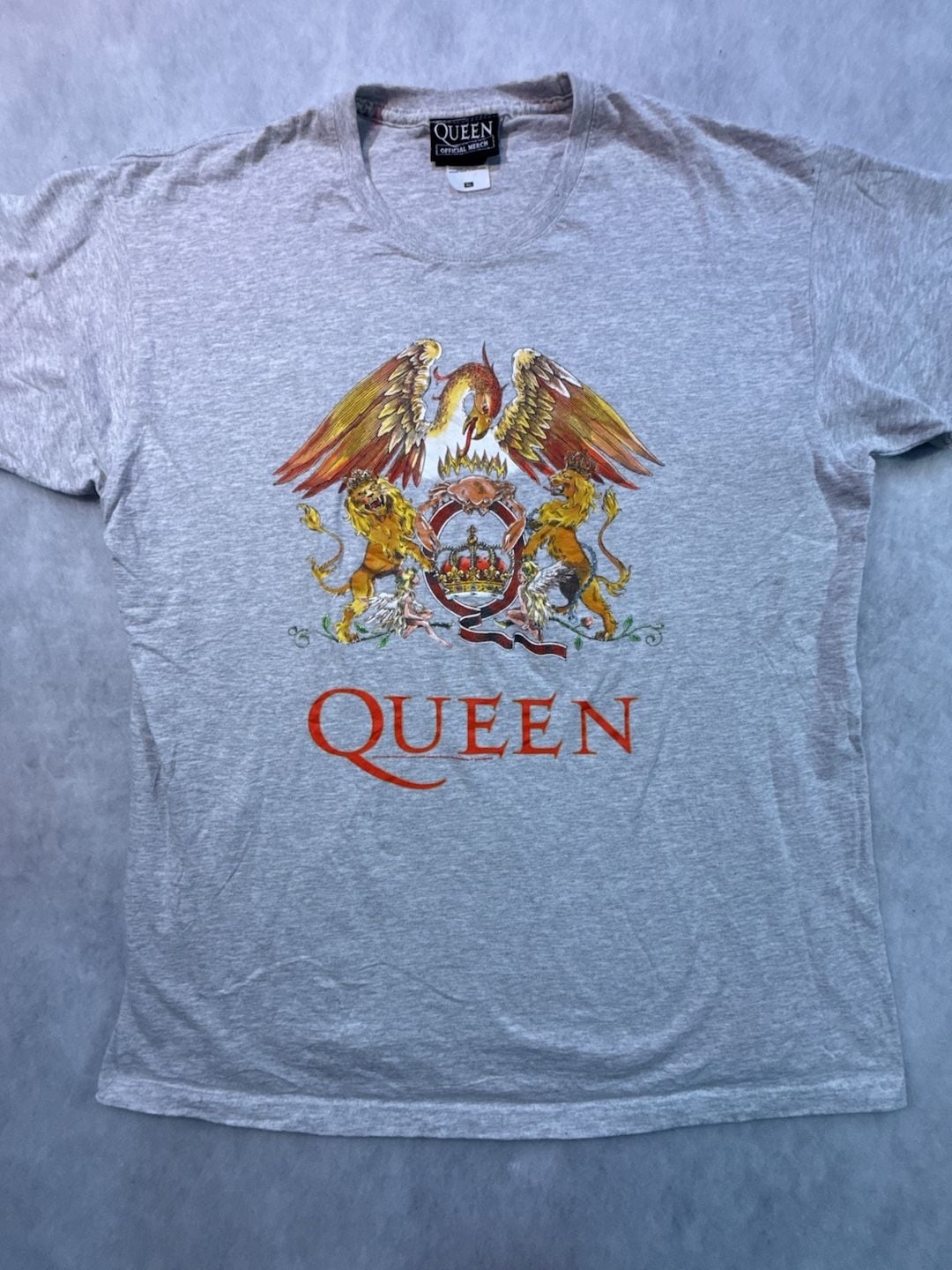 Queen Classic Crest T-Shirt Size XL Grey Official Merch Rock Band 2