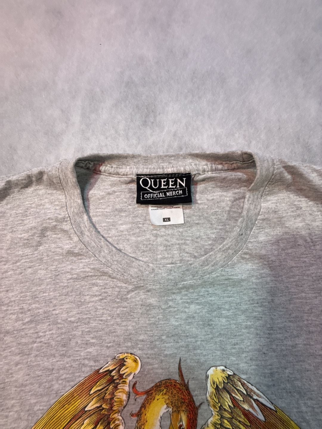Queen Classic Crest T-Shirt Size XL Grey Official Merch Rock Band 3