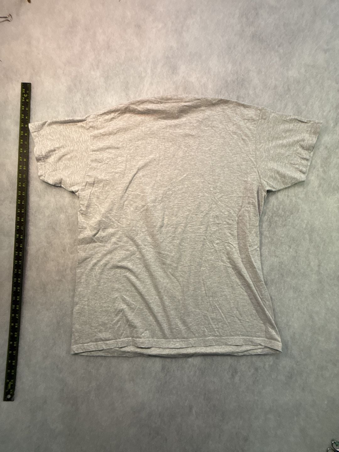 Queen Classic Crest T-Shirt Size XL Grey Official Merch Rock Band 8
