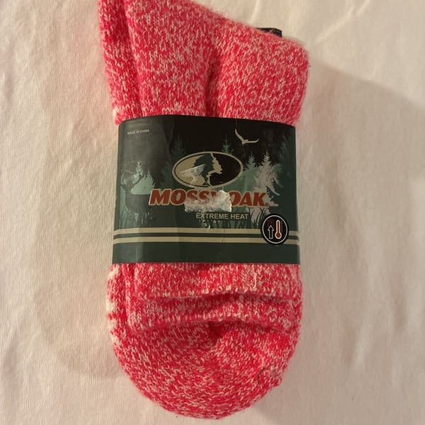 Mossy Oak Thermal Brush Ladies Sock Size 4-10 Pink Multi