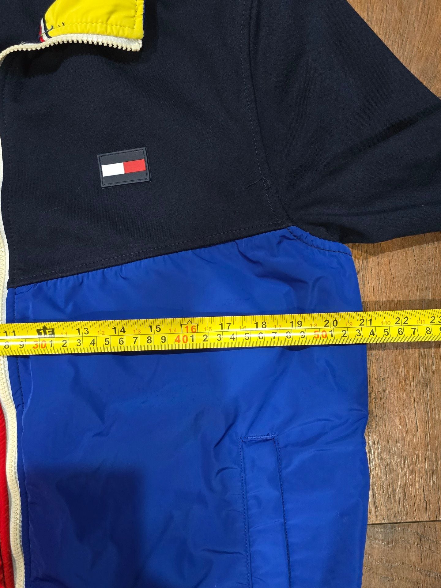 Tommy Hilfiger Full Zip Jacket Size L Color Block Spell Out 9