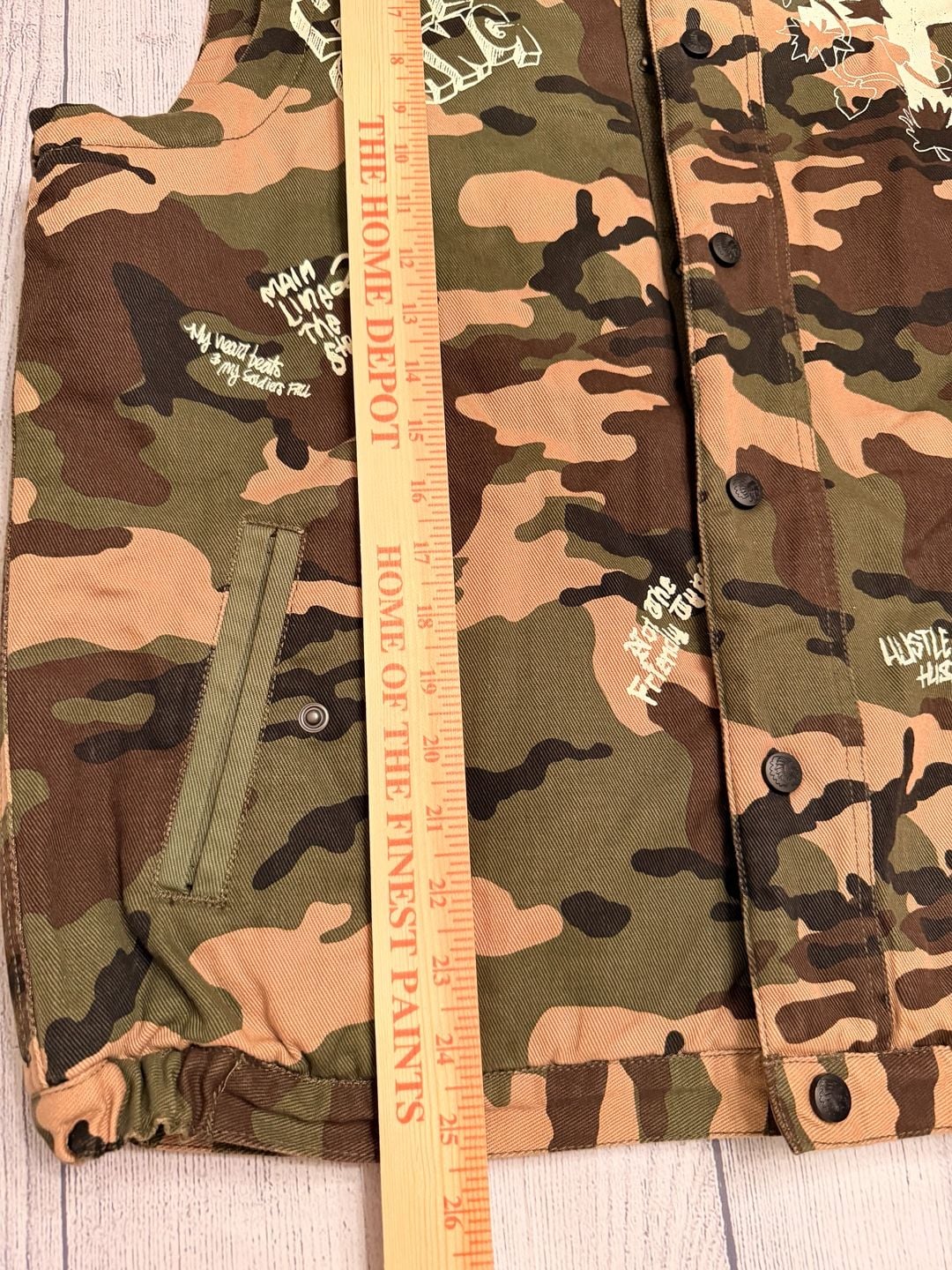 NWT Hustle Gang Numb Vest Size M Camo 9