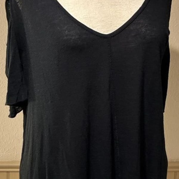 Free People Cold Shoulder Tunic Size M Black Rayon Linen