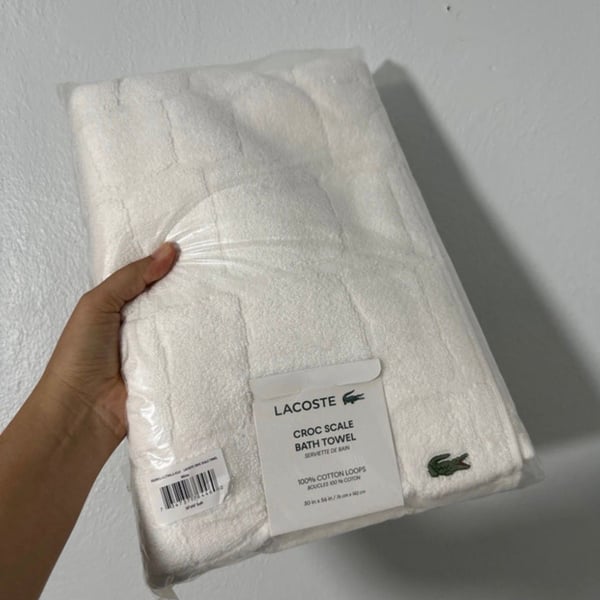 Lacoste Croc Scale Bath Towel Size 30 in x 56 in White Cotton