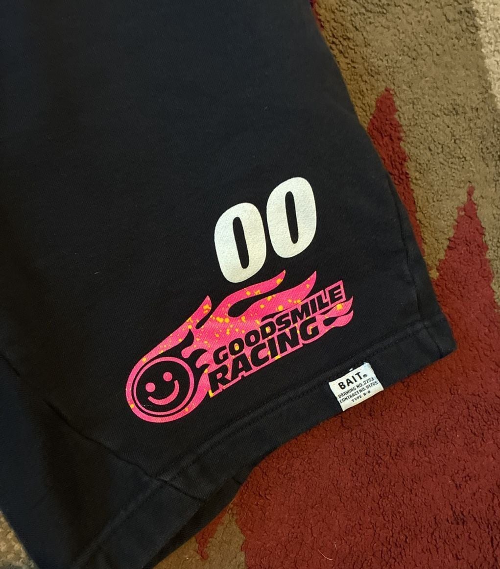 BAIT Goodsmile Racing Shorts Size Small Black Sweatshorts 5