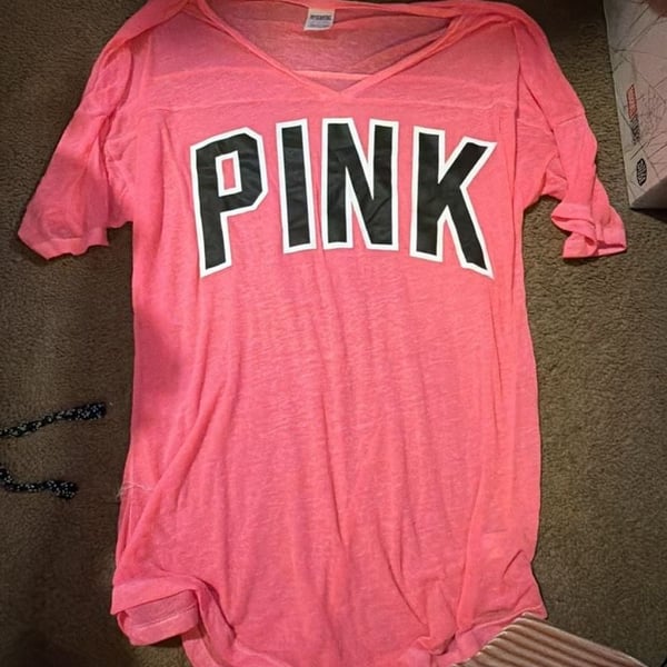 PINK Victoria's Secret Boyfriend V-Neck Jersey Tee Size S Pink