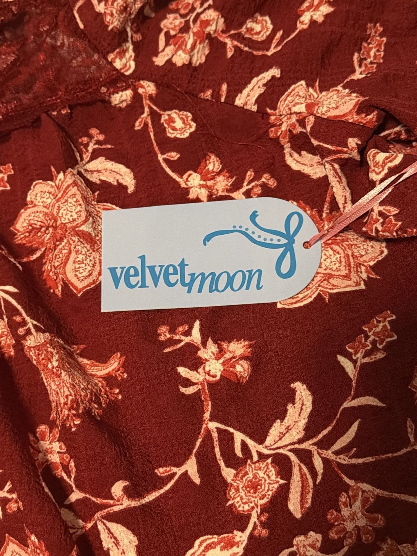 Velvet Moon Floral Top Size 2X Red Blouse Cold Shoulder 6