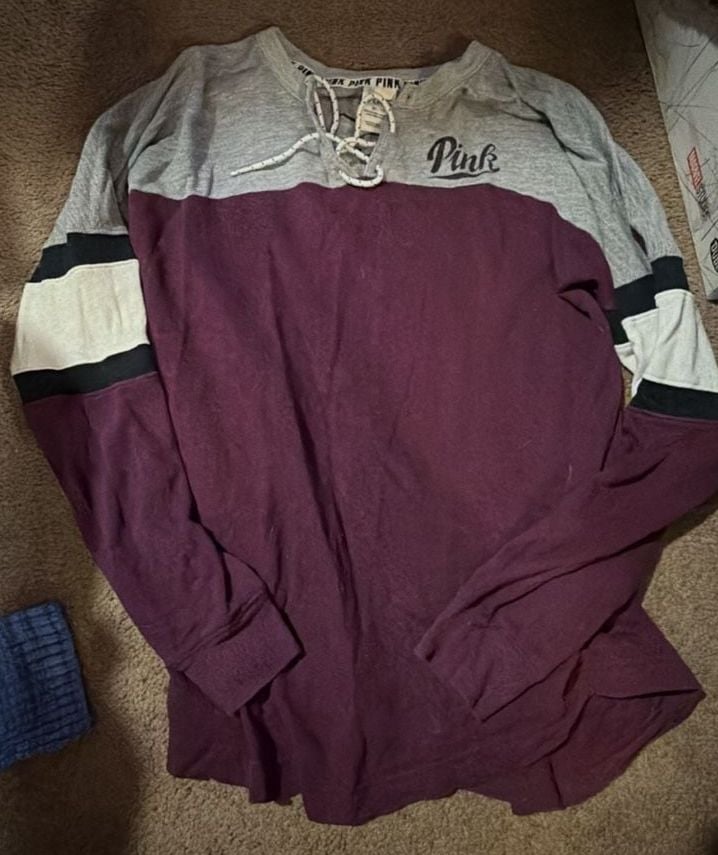 PINK Victoria's Secret Long Sleeve Lace-Up Shirt Size XS Gray Maroon 2