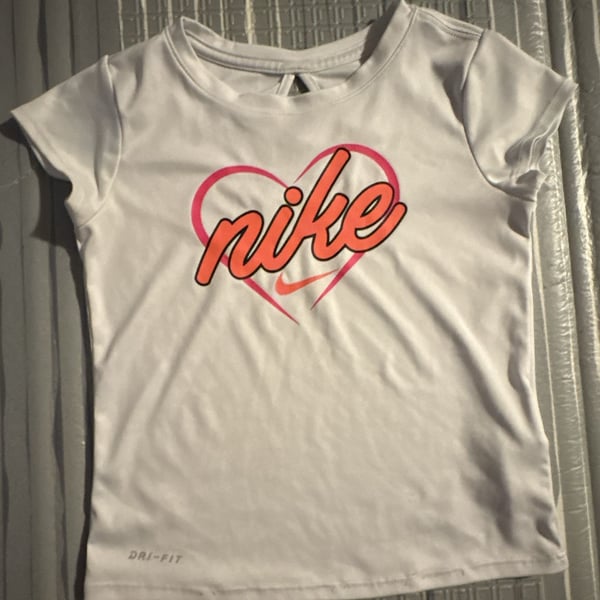 Girls Nike Graphic Dri-FIT T-Shirt White