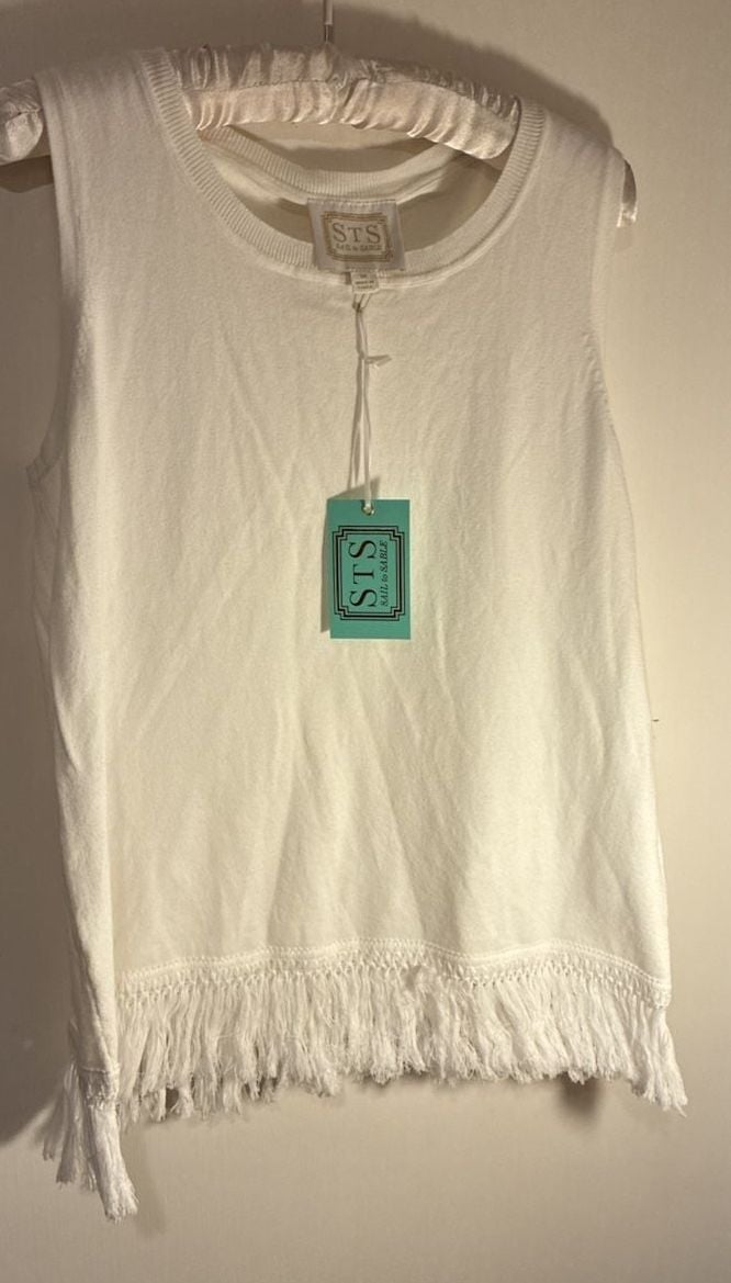 Sail to Sable Sleeveless Fringe Knit Top Size M White 2