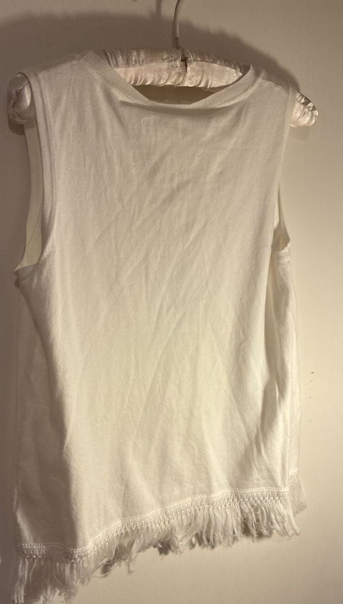 Sail to Sable Sleeveless Fringe Knit Top Size M White 7