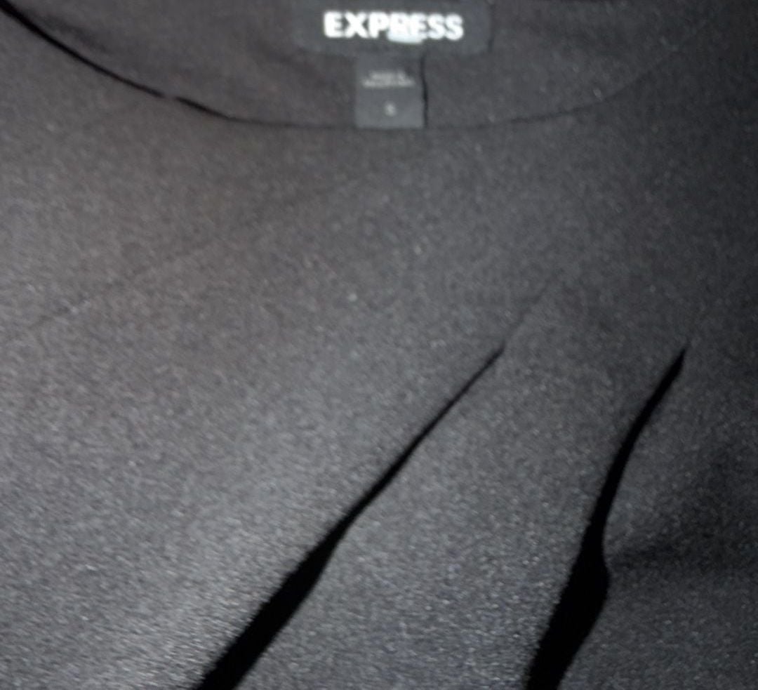 Express Sleeveless Dress Size S Black Pleated Neckline 3