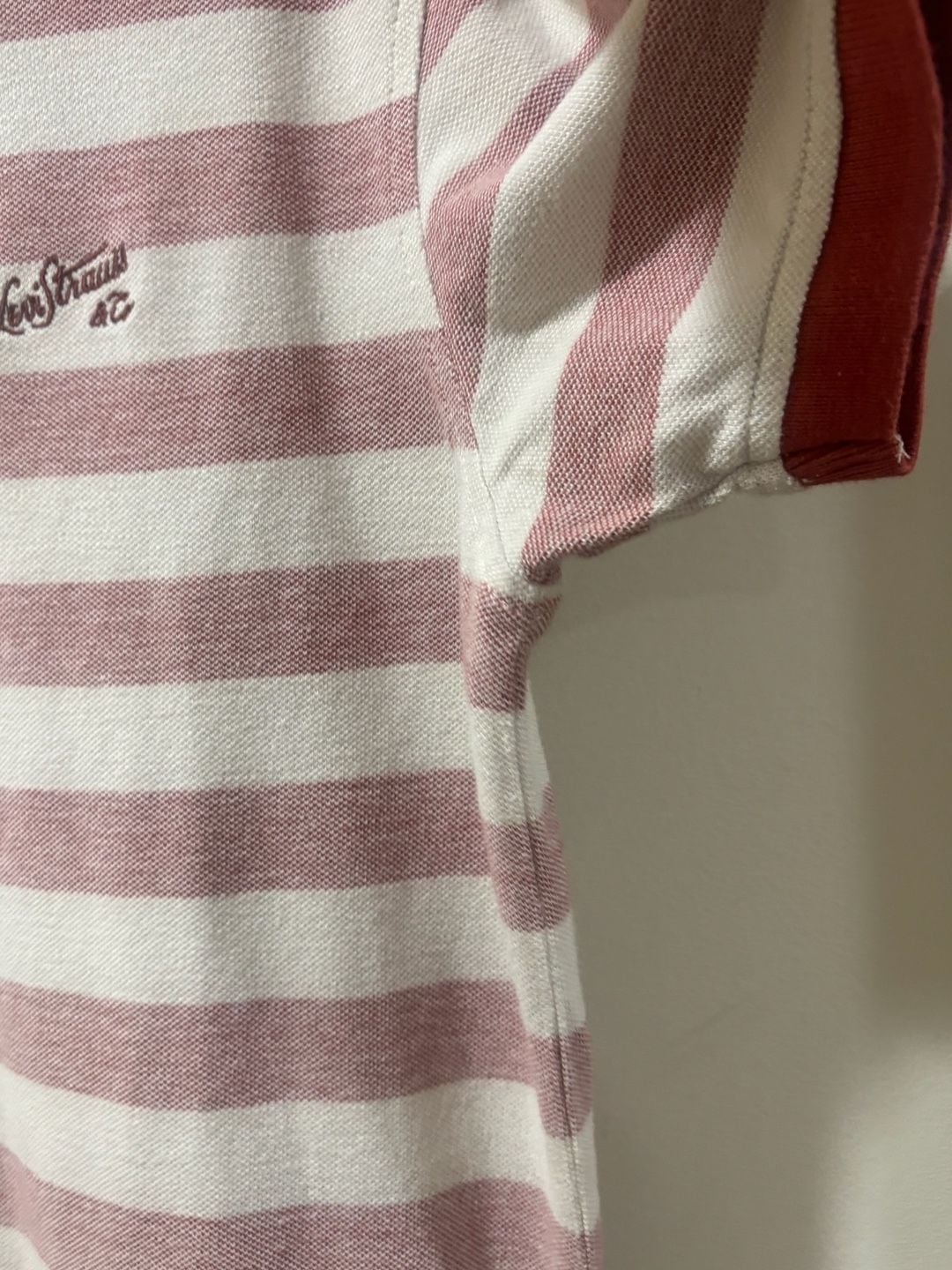 Levi’s Men’s Red Cream Striped Piqué Polo Shirt Logo Size Medium 6